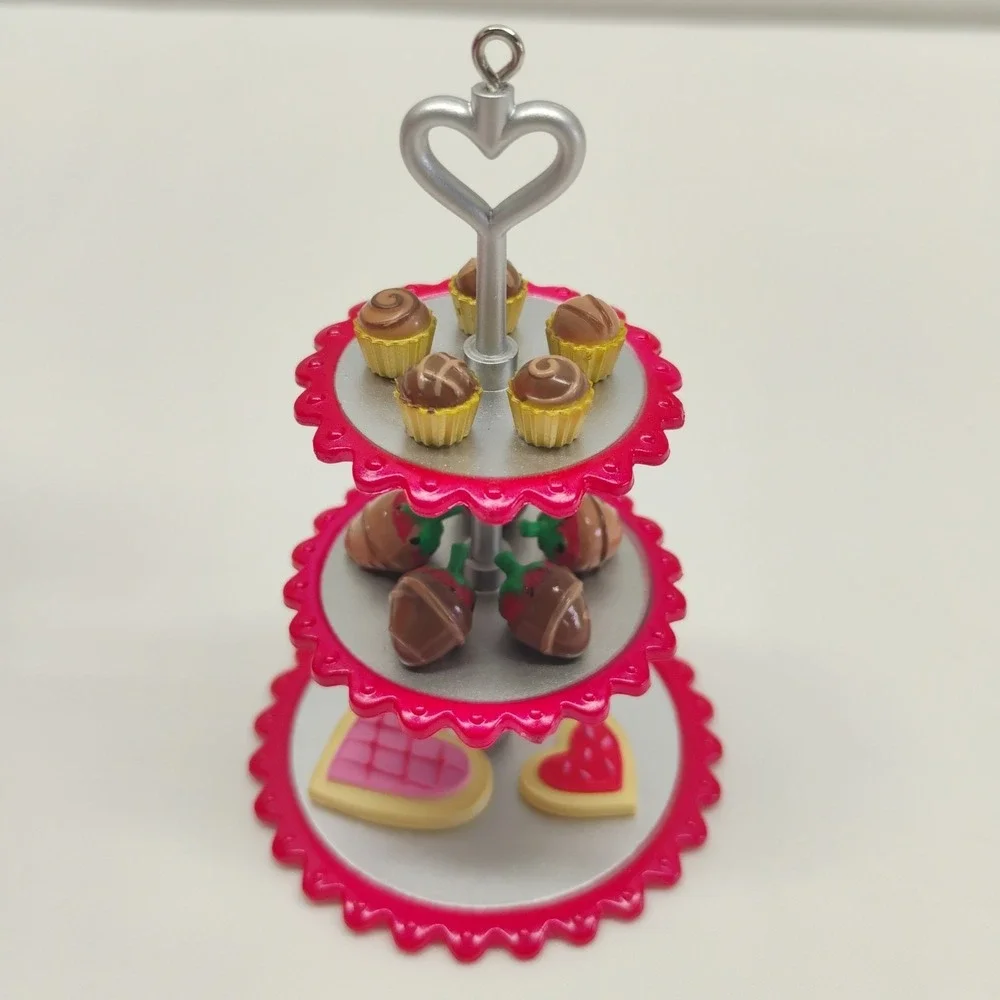 Hallmark Season's Treatings Series Sweets for My Sweet Special Ed 2020‎ Ornament